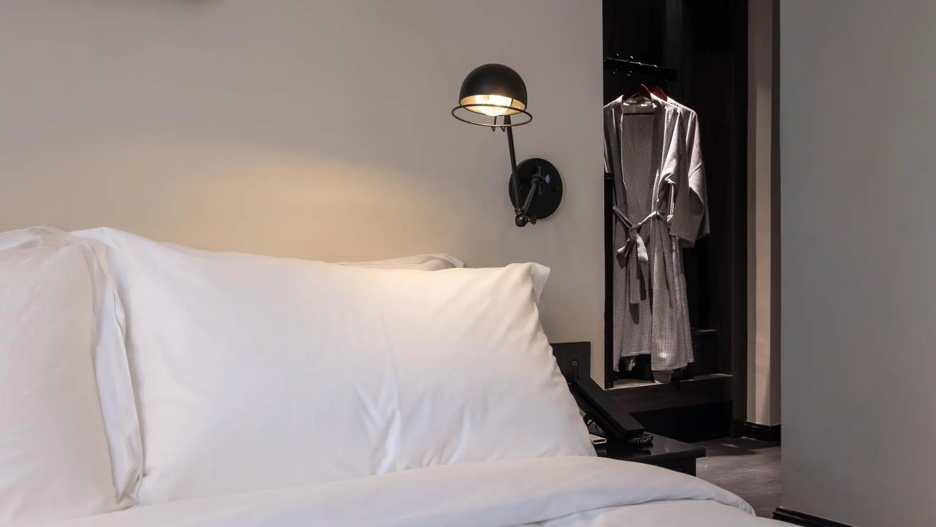 Rest Collection Redhouse Melaka Hotell  Malacca