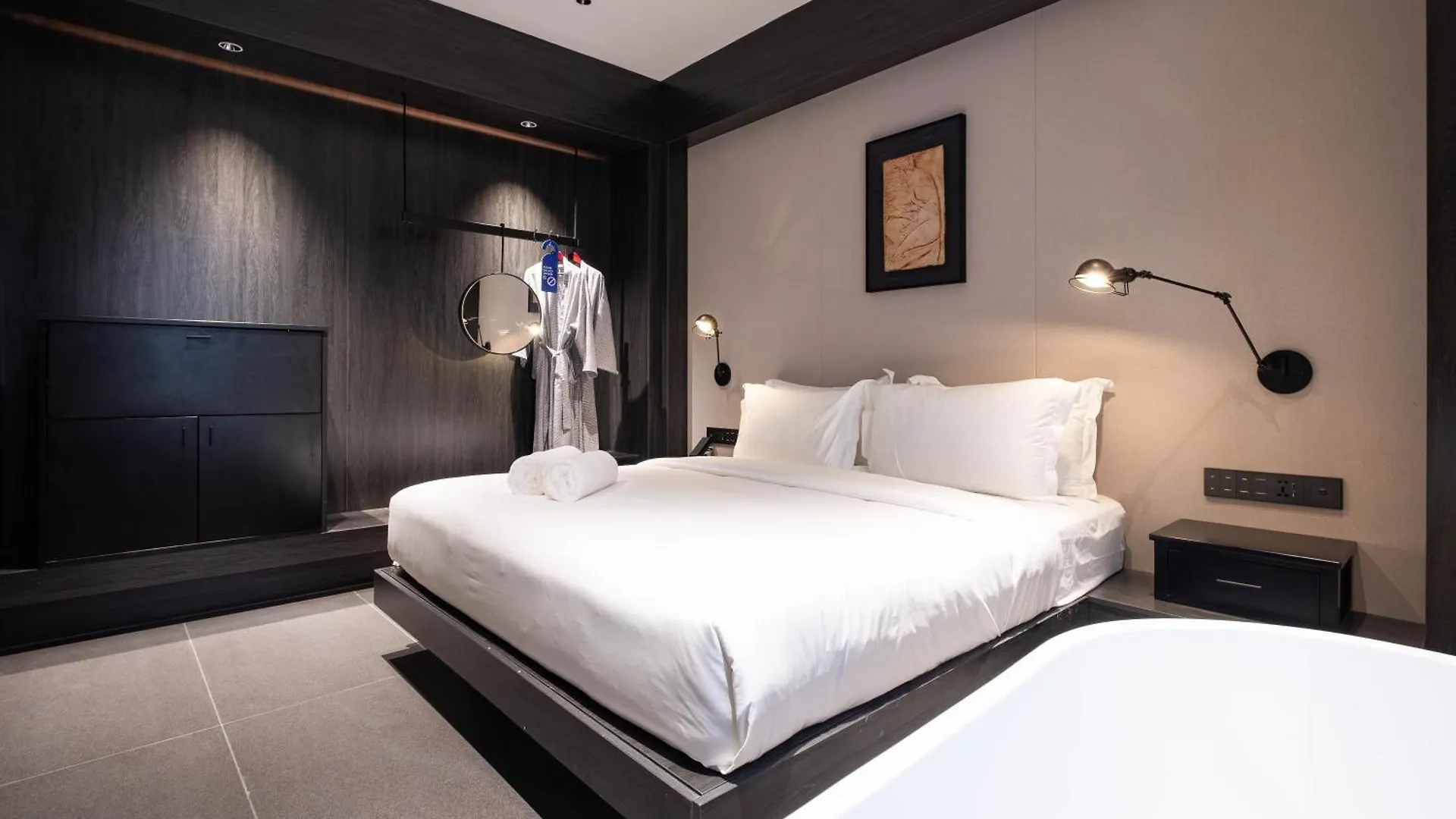 Rest Collection Redhouse Melaka Hotel